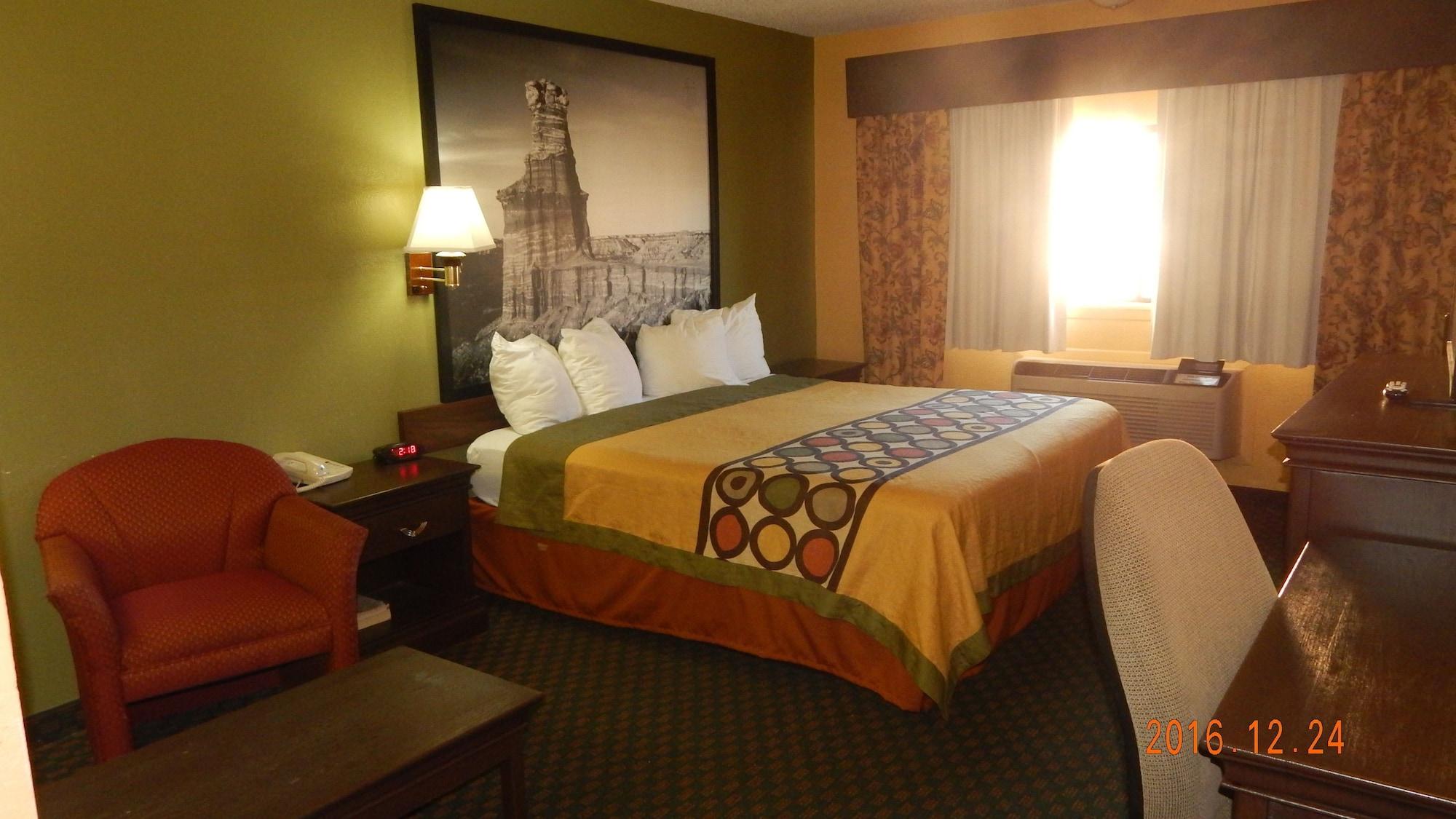 Super 8 By Wyndham Amarillo Central Tx Exterior photo